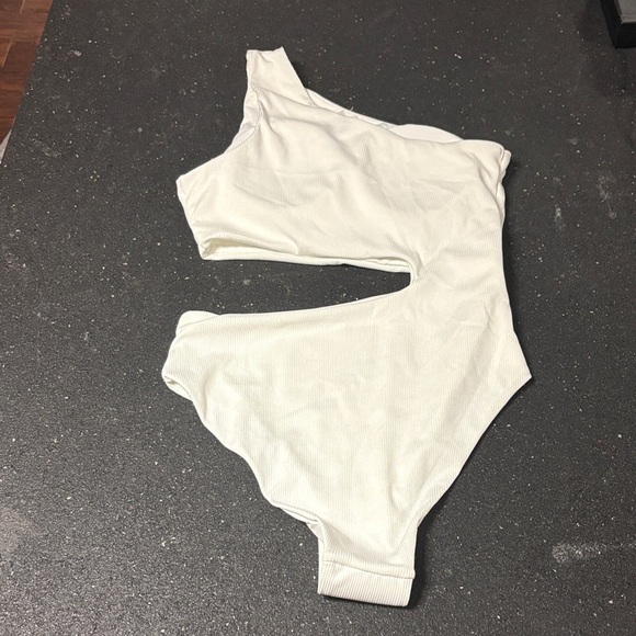 One-Shoulder White Swimsuit Small - Picture 2 of 5